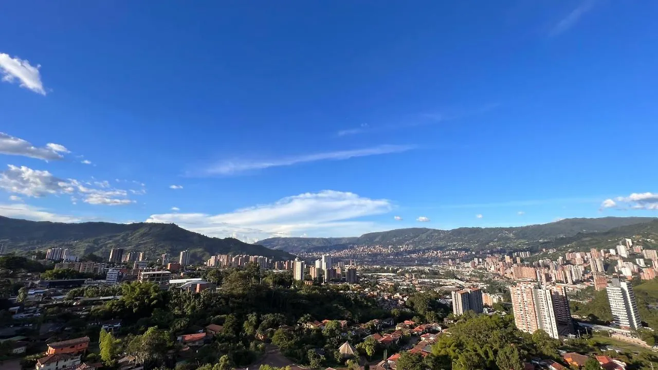 Apartment Paraiso En La Ciudad Medellin